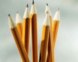 ٤ استخدامات أخرى لقلم الرصاص غير الكتابة! 